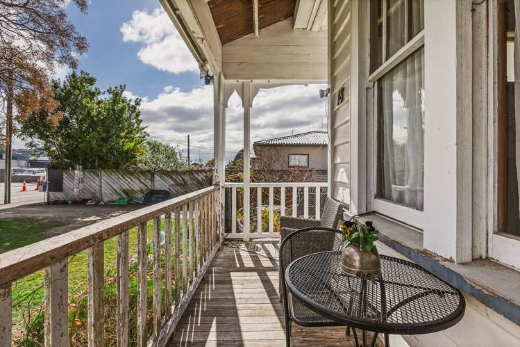 18 Lee Road Taradale_26