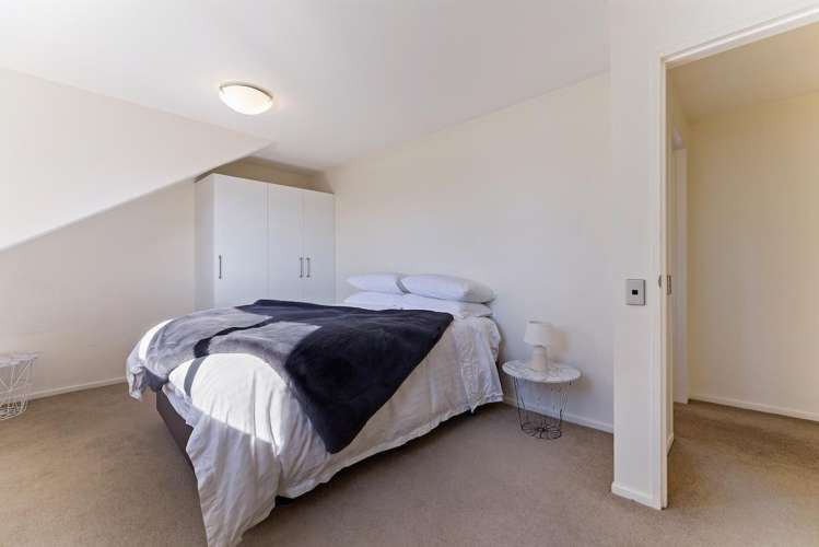 189 Peninsula Road Kelvin Heights_17