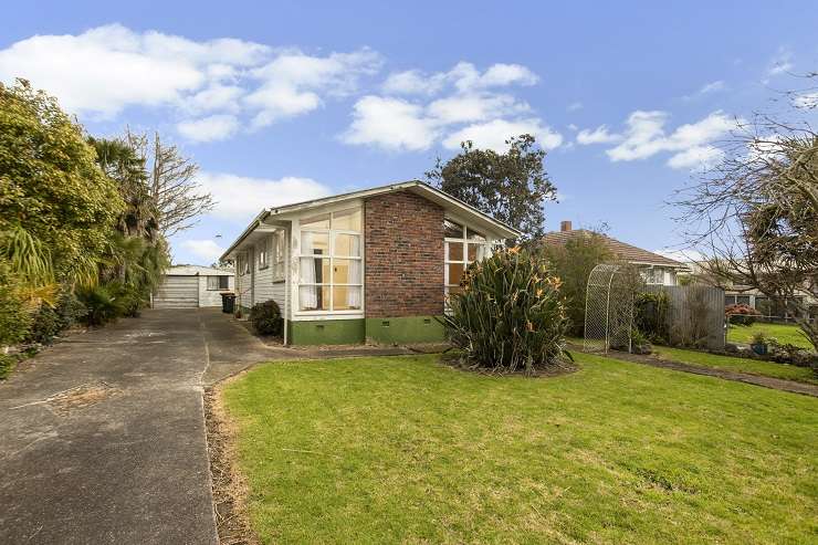 1960s house in Blockhouse Bay Auckland