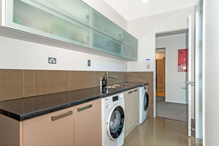 57 Island Road Whataupoko_17