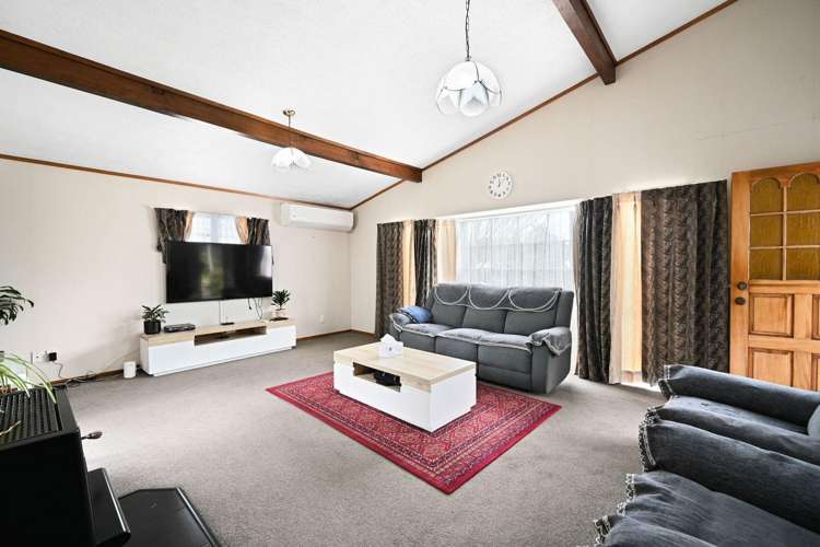 4 McEwan Place 2742_7
