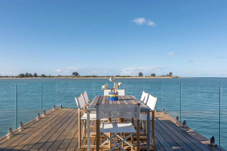 117 Main Road Redcliffs_11