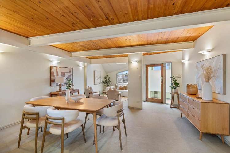 2/145 Victoria Road Devonport_2