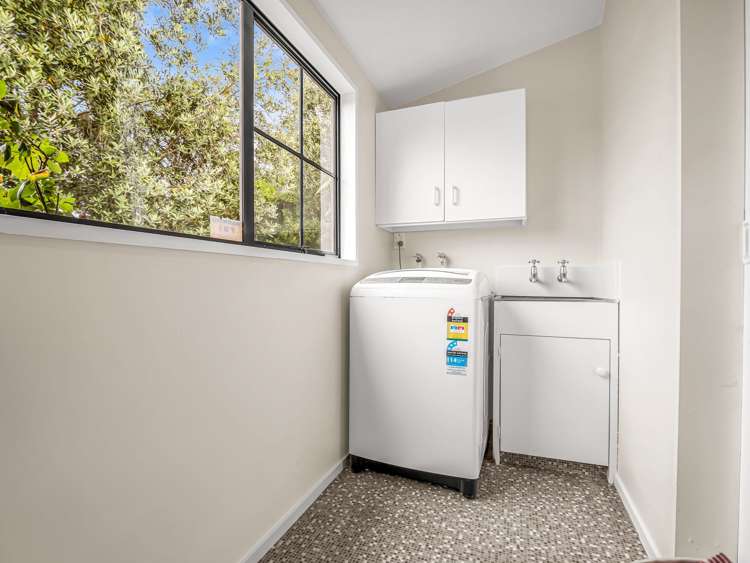 22B Medina Crescent Parklands_25