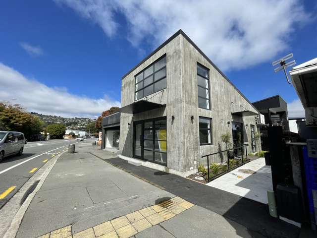 Brand New Office/Retail  in Cashmere