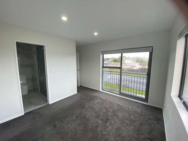 99A Mahia Road Wattle Downs_3