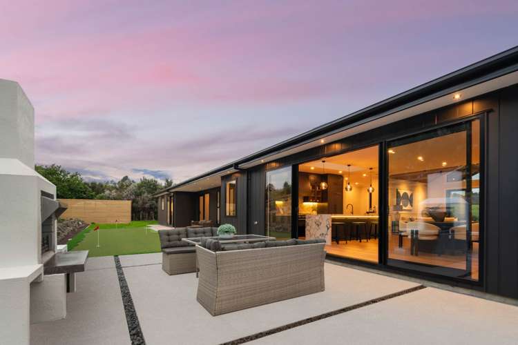 51 Follies Way Dairy Flat_2