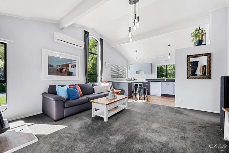 11 McManaway Grove Stokes Valley_8