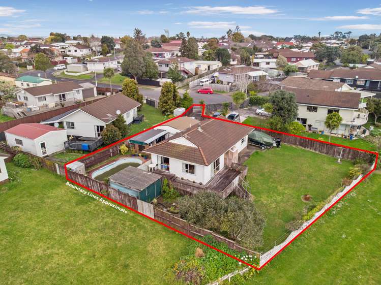 9 Pureora Place Clendon Park_11