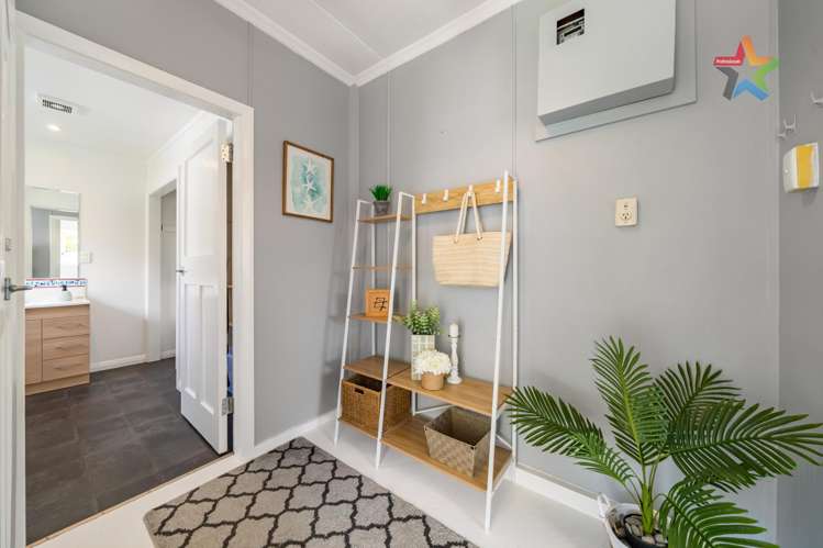 10 Golf Road Manor Park_19