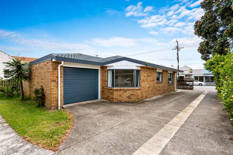 129 Kamo Road Kensington_17