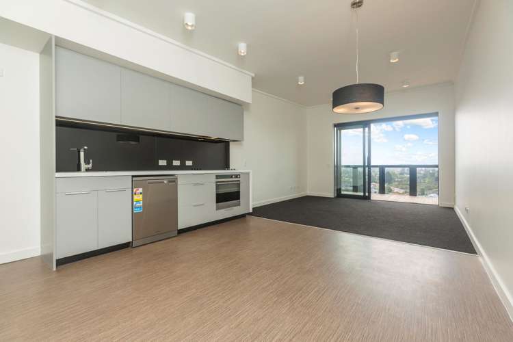 619/38 Mccrae Way New Lynn_2