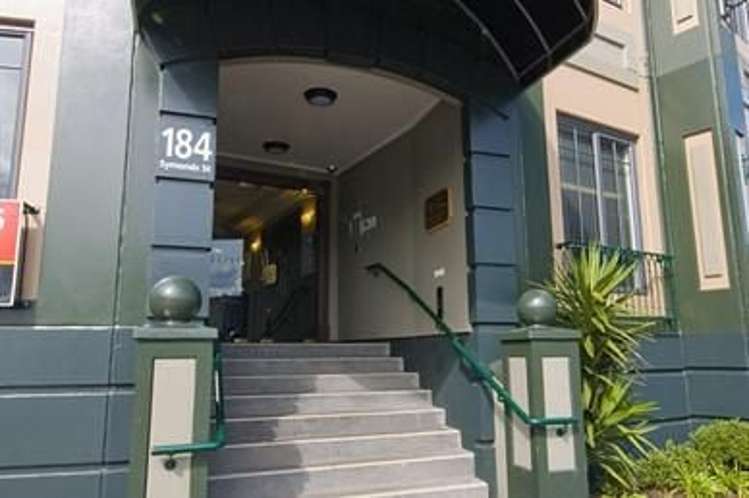 304/184 Symonds Street Eden Terrace_17