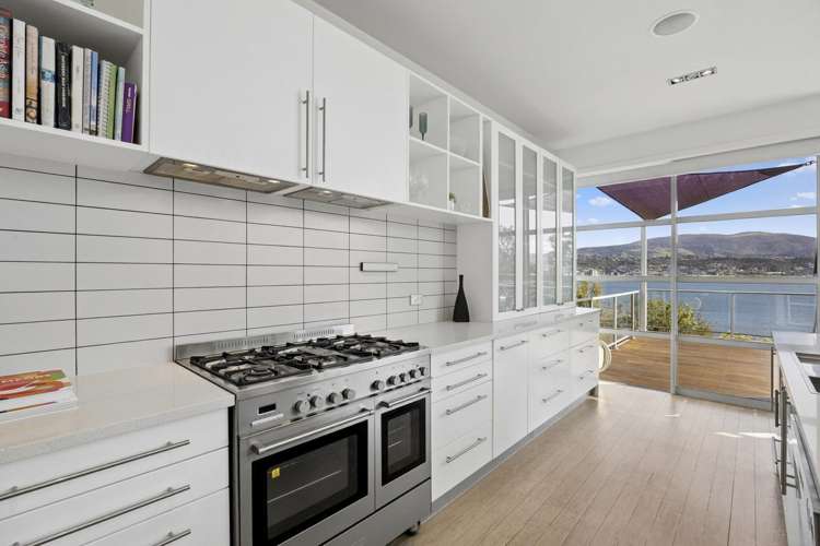 A/8 Doon Street Vauxhall_9