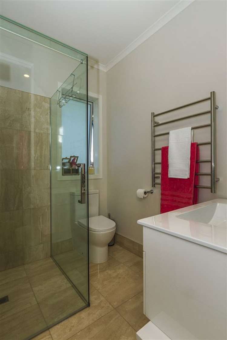 18 Larmer Drive Kumeu_9