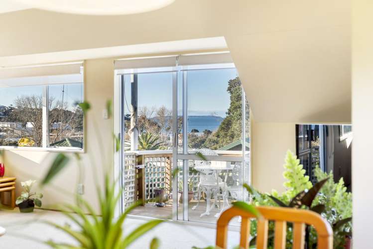 2/1 Argyle Road Browns Bay_6