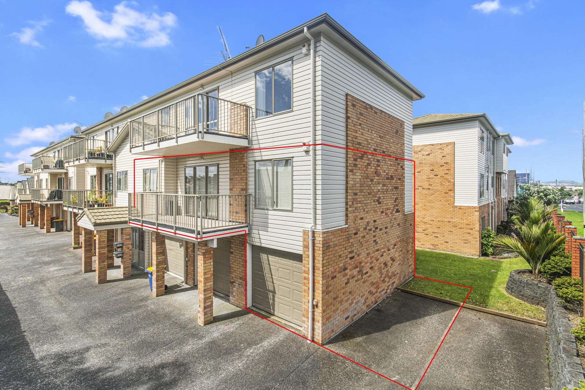 176/172 Mcleod Road Te Atatu South_0