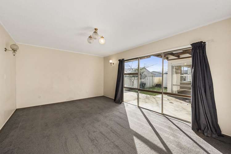 111 Albert Street Hamilton East_10