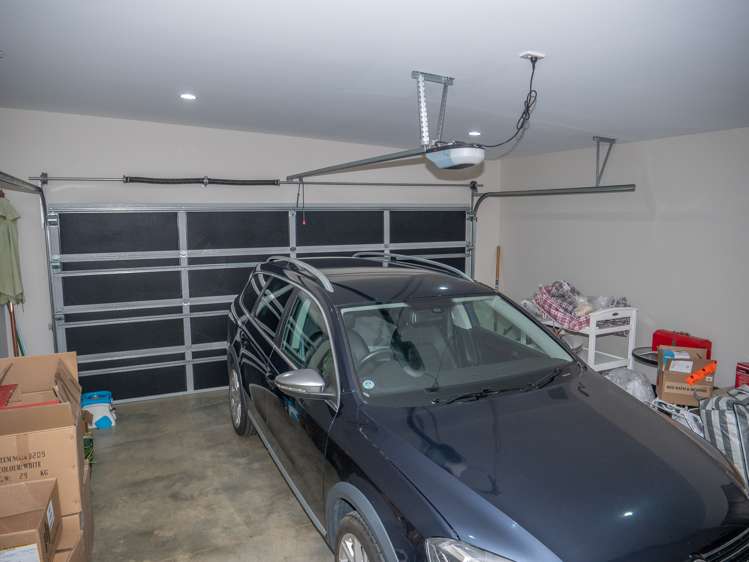 7 Frangipani Street Cable Bay_18