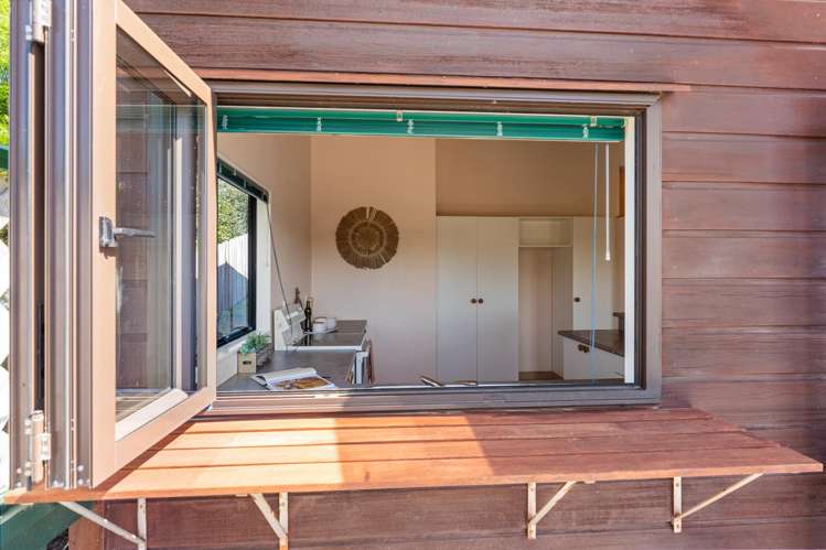 12 Kaitawa Street Waikanae Beach_7