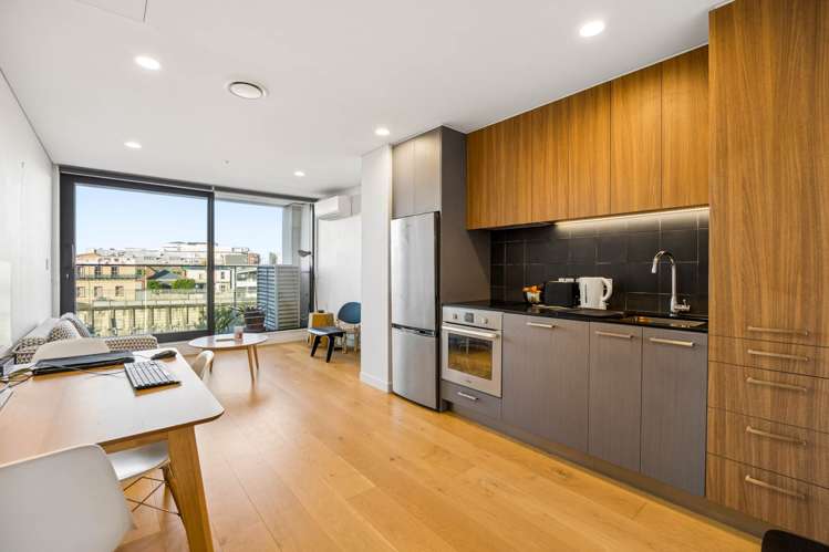 101/1 Cobden Street City Centre_4