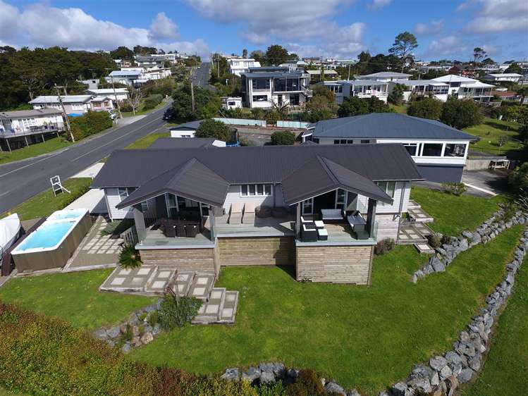 23 Alexander Road Algies Bay_12