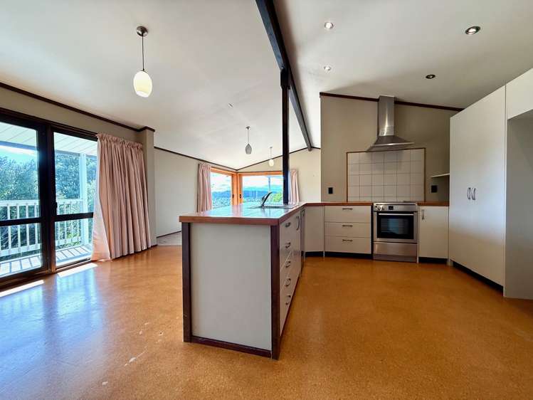 64 Hills Road Raglan_3