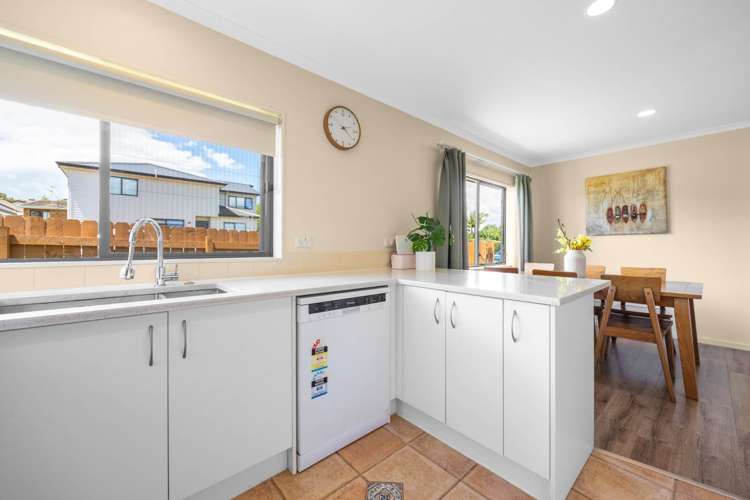 51 De Quincey Terrace Highland Park_28