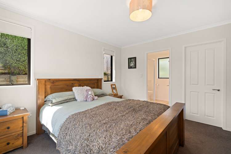 274 Ballintoy Park Drive Welcome Bay_12