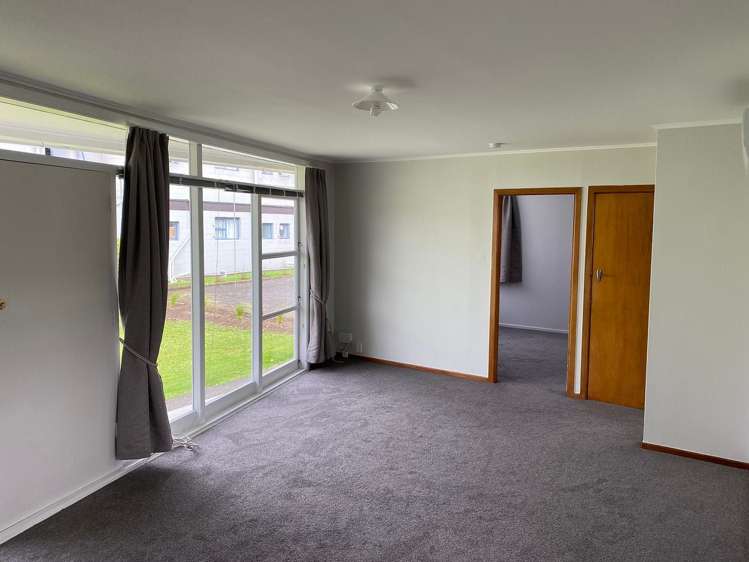 4/449 Ferguson Street Palmerston North_2