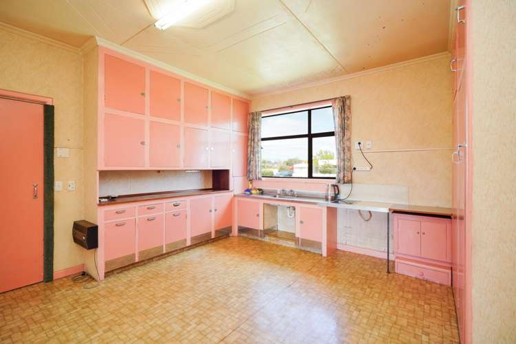 669 Tweed Street Newfield_7