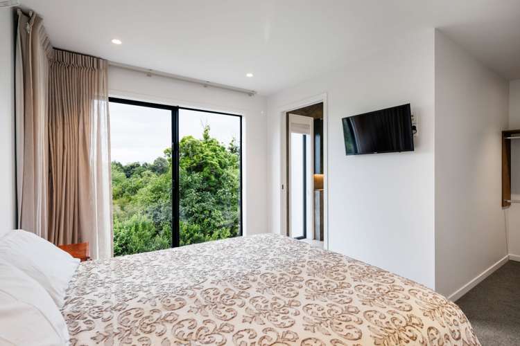 11 Lakewood Lane Cambridge_12