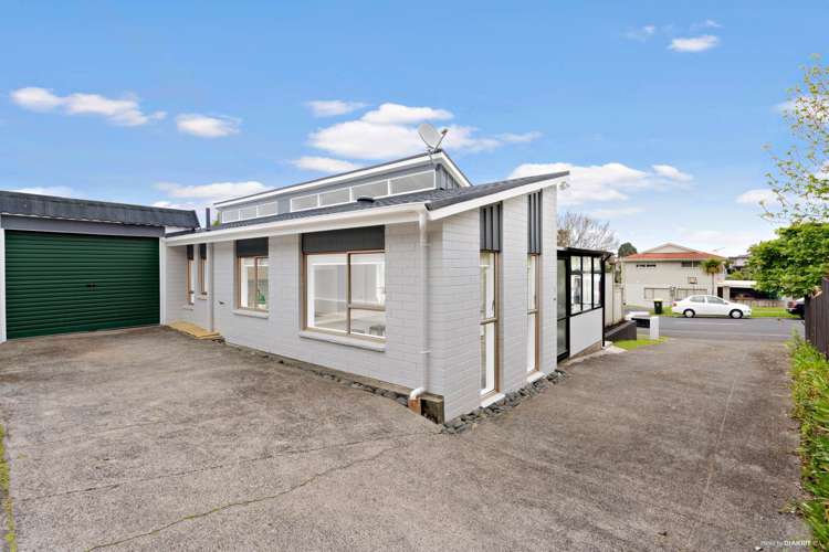 1/3 Bramley Drive Farm Cove_11
