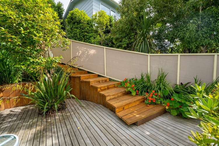 2/179 Princes Drive Britannia Heights_6