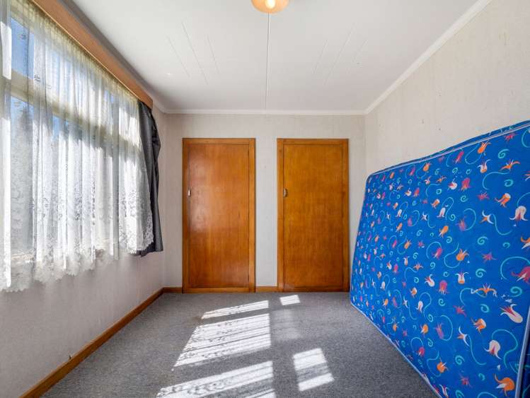 32 Farm Street Lumsden_25