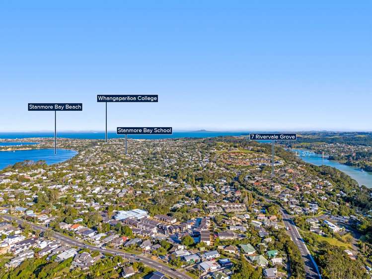 7 Rivervale Grove Stanmore Bay_22