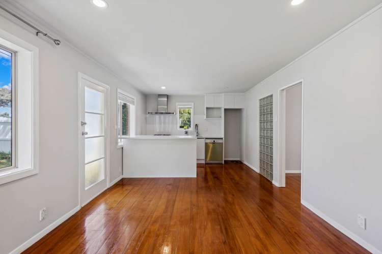 1/246 East Coast Road Forrest Hill_7