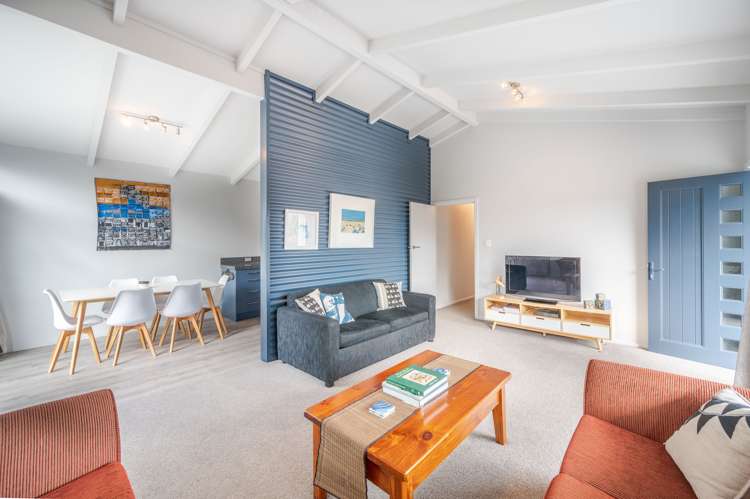 21 Selwyn Avenue Akaroa_5