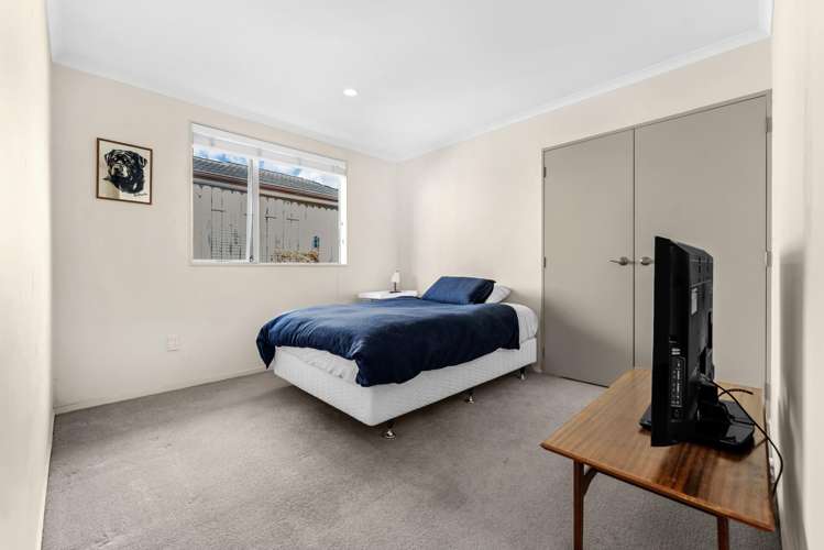 4 Fairford Avenue Henderson_14