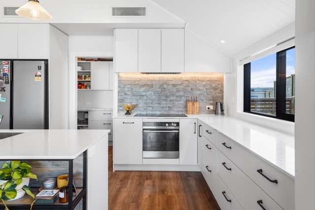 8 Goldstone Place Omokoroa_2