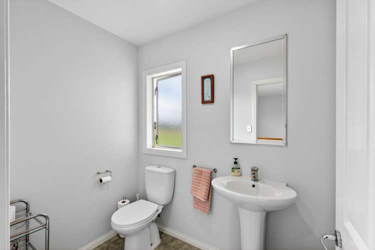 607 Market Street South Hastings_14