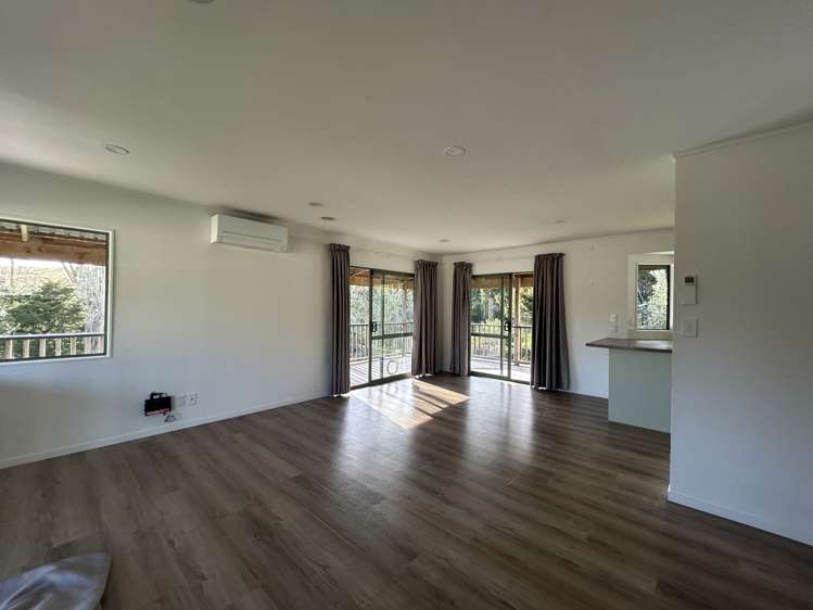 32 Marshall Road Kaiwaka_13