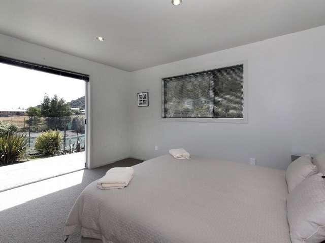 80 Moana View Road Waikawa_4