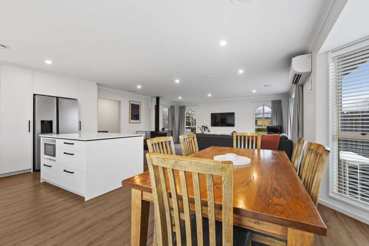 44 Welsford Street Woodend_16