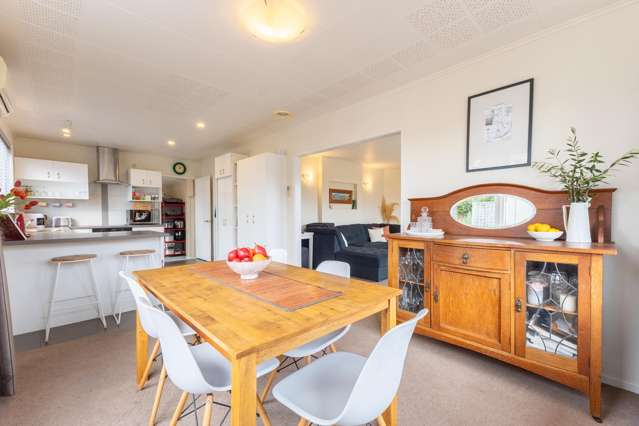 53 Toru Road Paraparaumu Beach_1