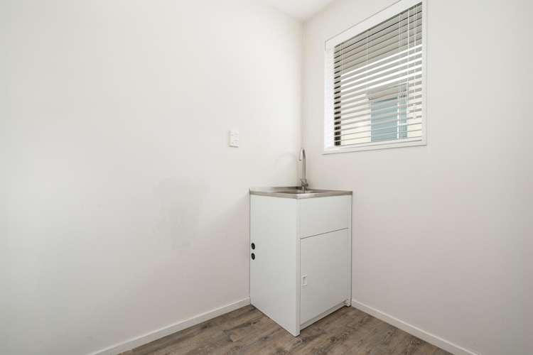 38 Millstream Drive Lincoln_14