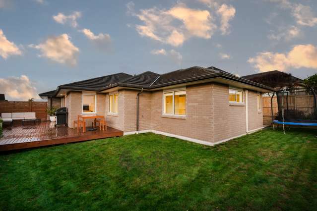 6 Kingfisher Road Silverdale_1