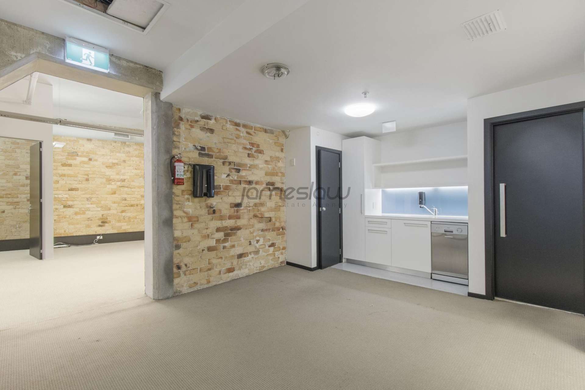 Level 1/1-5 Anzac Avenue City Centre_0