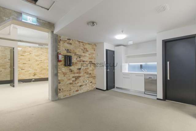 Level 1/1-5 Anzac Avenue City Centre_1