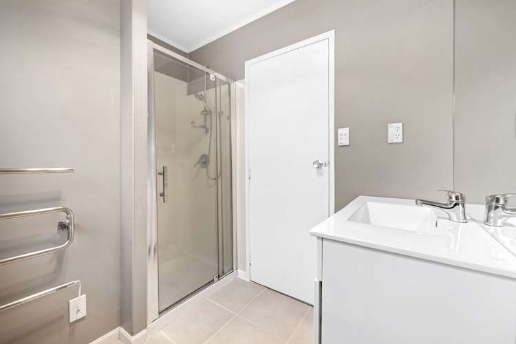 2 Le Havre Place Takanini_7